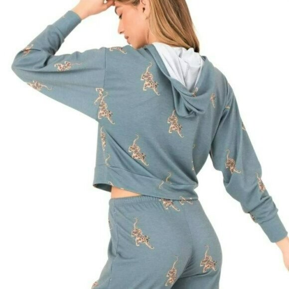 NWT ONZIE Soft French Terry Crop Pale Cacti Tiger Hoodie - Picture 9 of 12